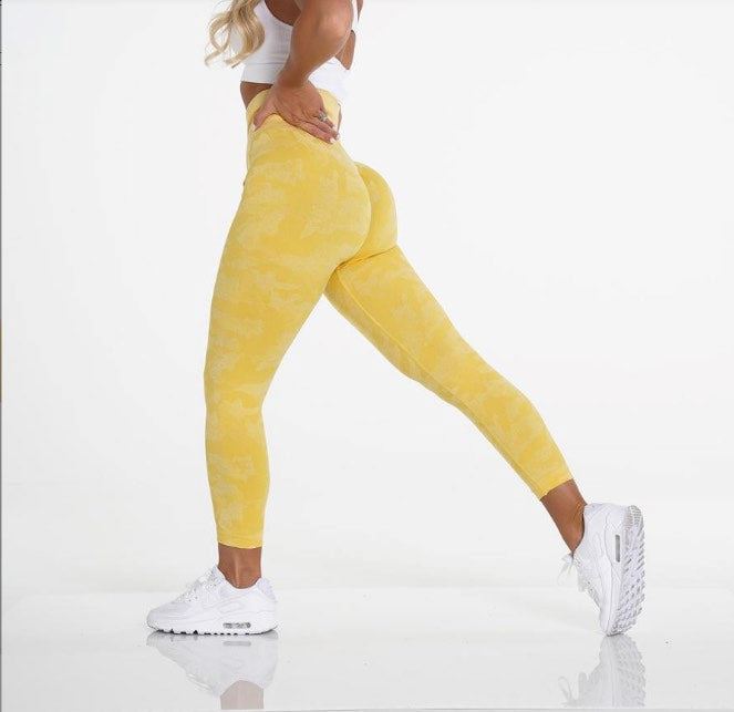 WTWM Comfy Camo Seamless Tights