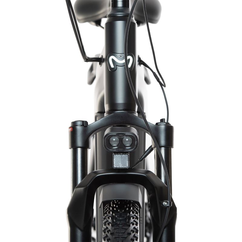 Momas Neutron Elite+ SUV