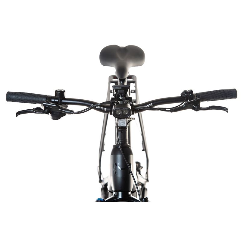 Momas Summit+ Trekking